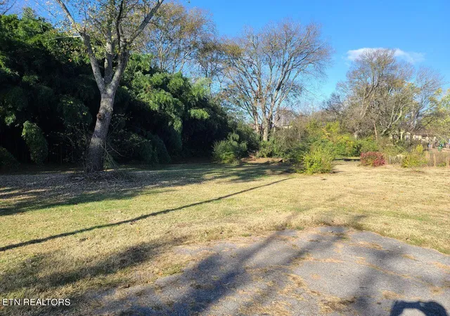 1st image of 722 Auburn Dr, Maryville, TN 37801 | MLS# 1258690