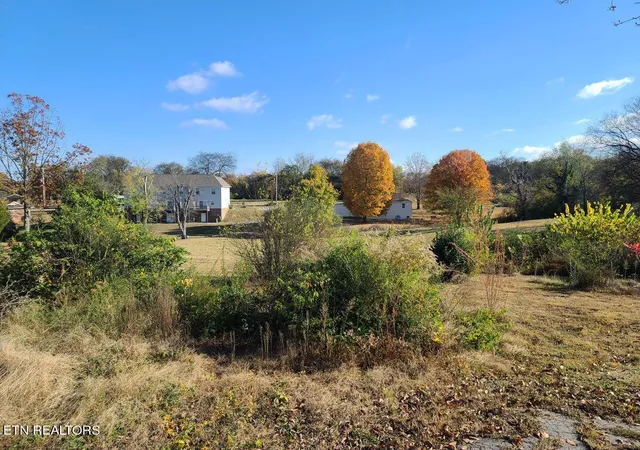 3rd image of 722 Auburn Dr, Maryville, TN 37801 | MLS# 1258690