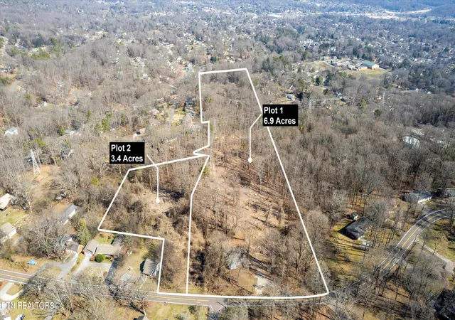 Photo 1 of Sale Pending at 5800 Parkdale Rd, Knoxville, TN 37912 | MLS# 1258946 | Listing updated on 2026-01-22