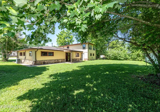 4th image of 8121 Old Hwy 73, Townsend, TN 37882 | MLS# 1265996