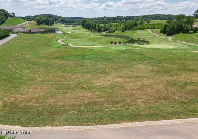 2nd image of 811 Navigator Dr, Lenoir City, TN 37772 | MLS# 1267444
