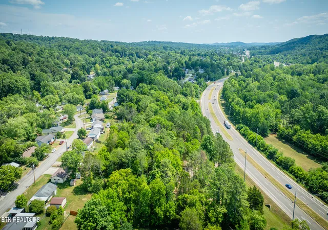 17th image of 2210 Oak Ridge Turnpike, Oak Ridge, TN 37830 | MLS# 1269089