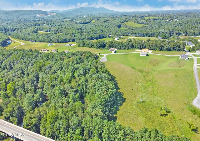 Photo 4 of Land for sale at Lot 32 Est Way, Crossville, TN 38555 | MLS# 1273512 | Listing updated on 2026-07-31