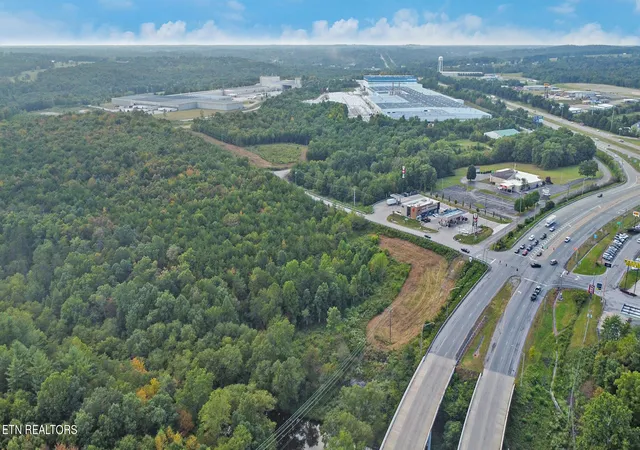 3rd image of N Main St 295 Acres, Crossville, TN 38555 | MLS# 1274864