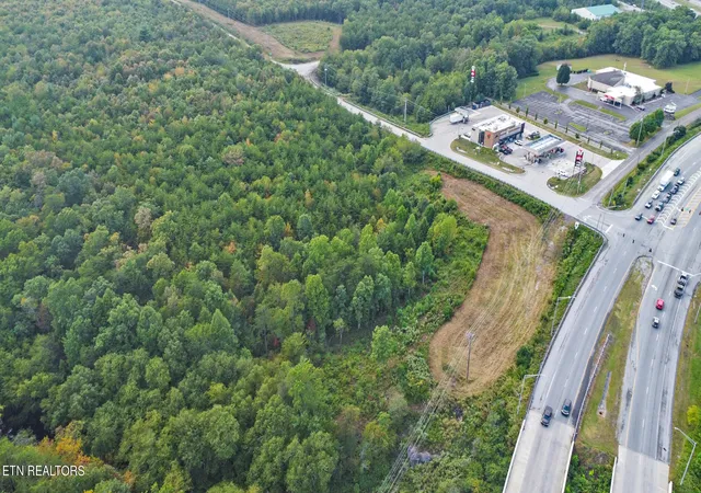 4th image of N Main St 295 Acres, Crossville, TN 38555 | MLS# 1274864
