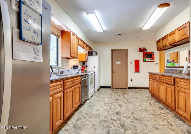 3rd image of 3706 Washington Pike, Knoxville, TN 37917 | MLS# 1276024