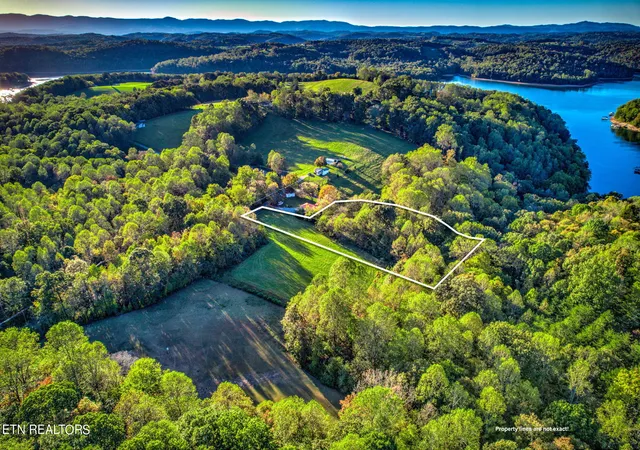 Homes for sale in Andersonville, TN | 0 Ridge Circle Rd, Andersonville, TN 37705 | MLS# 1280024
