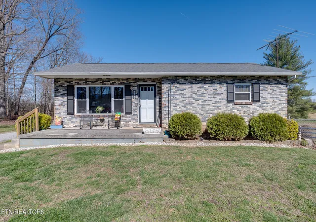 1st image of 1506 W Cunningham Rd, Seymour, TN 37865 | MLS# 1279388