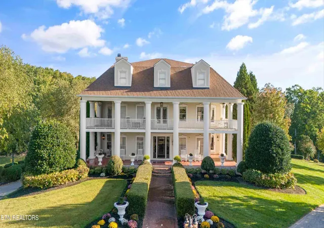 Photo 1 of Single family home for sale at 150 Cedar Grv Rd, Loudon, TN 37774 | MLS# 1279443 | Listing updated on 2026-04-27