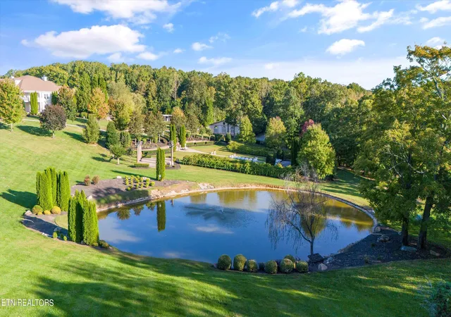 Photo 4 of Single family home for sale at 150 Cedar Grv Rd, Loudon, TN 37774 | MLS# 1279443 | Listing updated on 2026-04-27