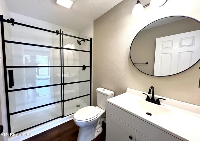 Photo 4 of Condo for sale at 3771 Wears Valley Rd #6, Sevierville, TN 37862 | MLS# 1317836 | Listing updated on 2025-12-08