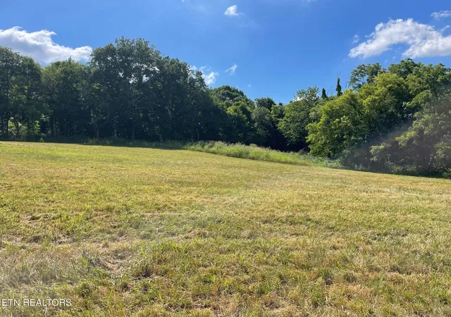 Photo 3 of Land for sale at 0 Oakland Rd, Sweetwater, TN 37874 | MLS# 1281664 | Listing updated on 2026-09-01