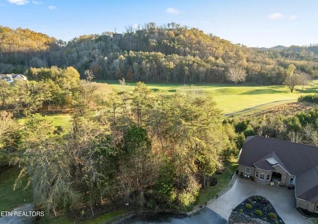 Photo 2 of Land for sale at 126 Legends Pl, Tazewell, TN 37879 | MLS# 1282589 | Listing updated on 2026-07-16