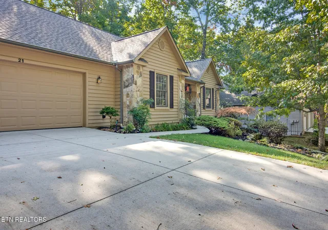 3rd image of 21 Amesbury Ct, Crossville, TN 38558 | MLS# 1285800