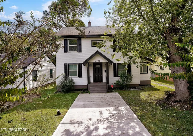 2nd image of 3918 Alma Ave, Knoxville, TN 37914 | MLS# 1286603