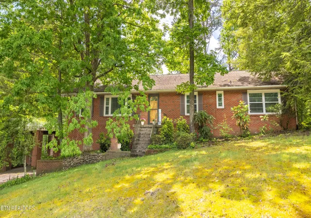 Photo 1 of Sale Pending at 1716 Doningham Dr, Knoxville, TN 37918 | MLS# 1287512 | Listing updated on 2025-07-08