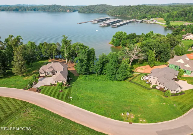 2nd image of 17394 Lighthouse Pointe Dr, Lenoir City, TN 37772 | MLS# 1289452