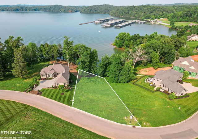 3rd image of 17394 Lighthouse Pointe Dr, Lenoir City, TN 37772 | MLS# 1289452