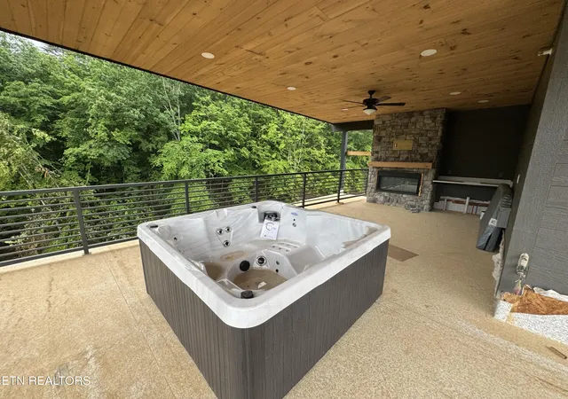 Photo 3 of Sale Pending at 440 Hatchet Way, Pigeon Forge, TN 37863 | MLS# 1343034 | Listing updated on 2026-08-20