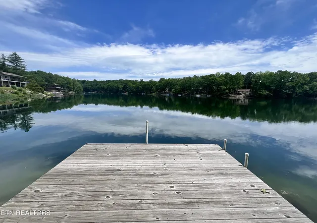 Photo 4 of Single family home for sale at 124 Canterbury Dr, Crossville, TN 38558 | MLS# 1293658 | Listing updated on 2026-09-05