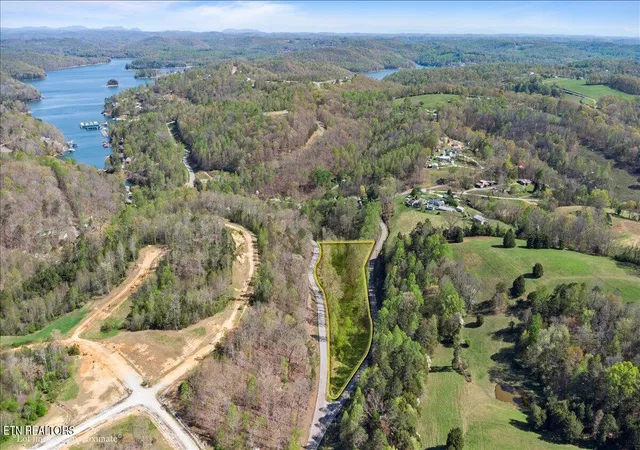 Homes for sale in La Follette, TN | Rainbow View Rd, La Follette, TN 37766 | MLS# 1296909