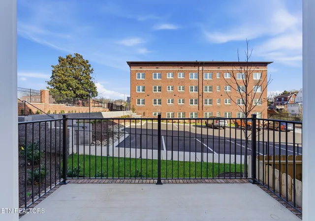 Photo 3 of Condo for sale at E 2724 Magnolia Ave #102, Knoxville, TN 37914 | MLS# 1296499 | Listing updated on 2026-09-14
