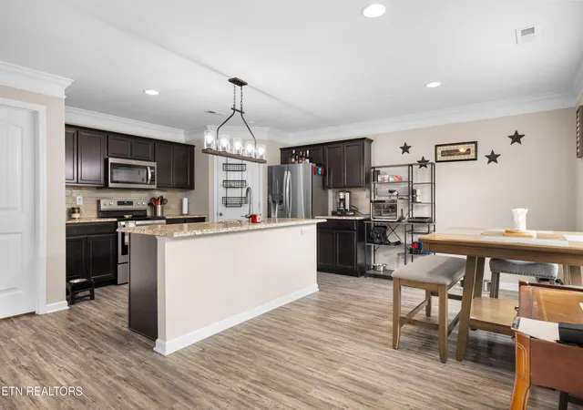Photo 4 of Single family home for sale at 5811 Rain Cloud Rd, Knoxville, TN 37918 | MLS# 1305573 | Listing updated on 2025-12-30