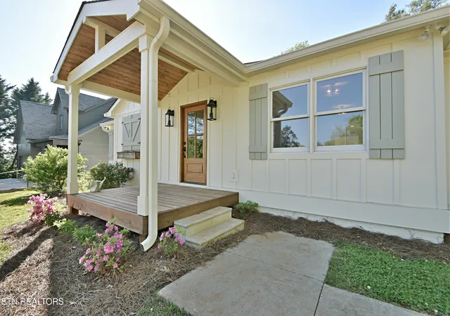 2nd image of 8405 S Northshore Dr, Knoxville, TN 37919 | MLS# 1297653