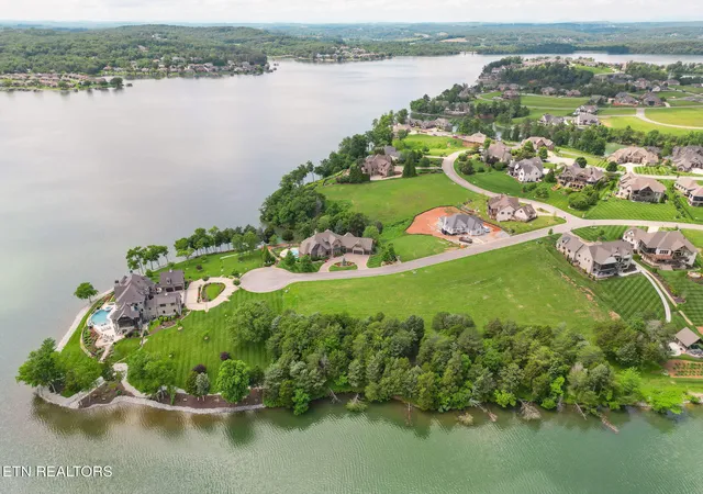 Photo 4 of Land for sale at 1263 Zepher Dr, Lenoir City, TN 37772 | MLS# 1301563 | Listing updated on 2026-04-24