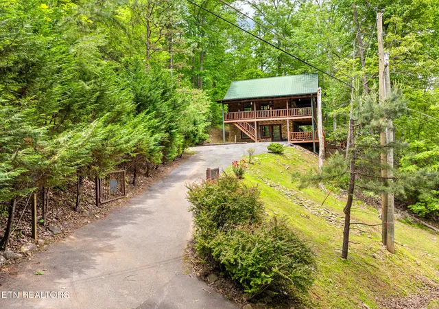 2nd image of 4230 Alyssa Way, Gatlinburg, TN 37738 | MLS# 1302643