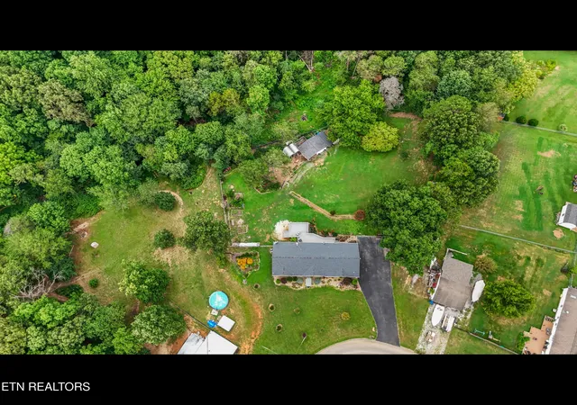 5th image of 318 Deer Trail Dr, Dandridge, TN 37725 | MLS# 1302515