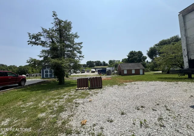 4th image of 2527 Jacksboro Pike, Jacksboro, TN 37757 | MLS# 1303249