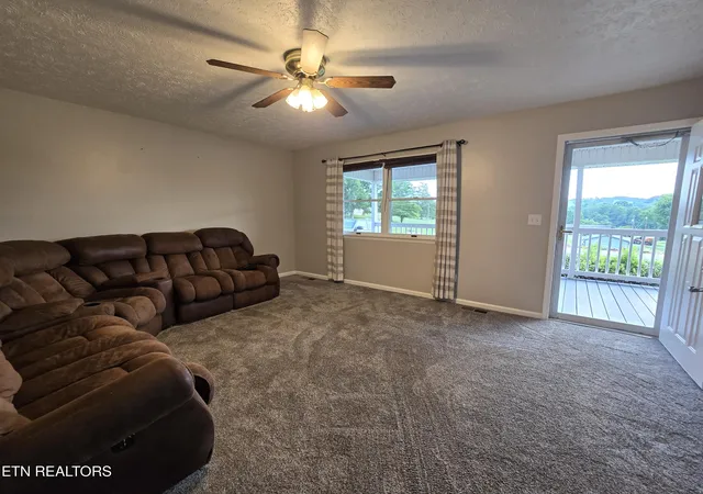 Photo 3 of Sale Pending at 604 Lawrence St, New Tazewell, TN 37825 | MLS# 1303888 | Listing updated on 2026-07-31