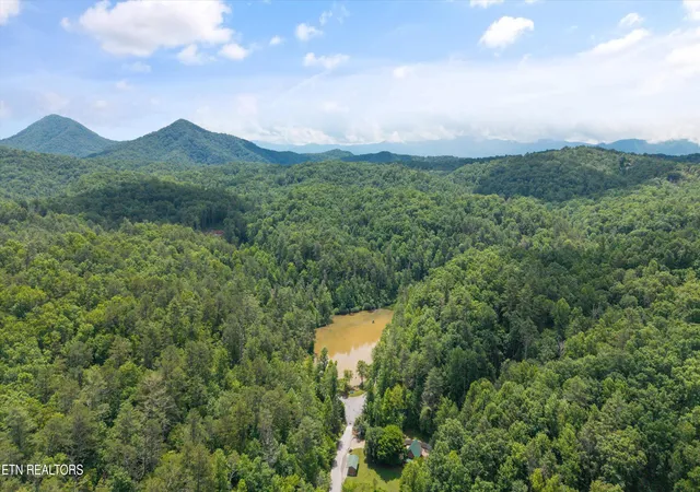 5th image of 1618 Walnut Flats Rd, Walland, TN 37886 | MLS# 1304915