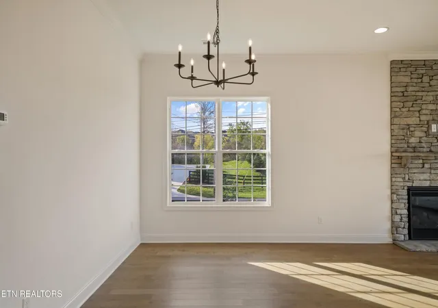 Photo 4 of Single family home for sale at 2103 Lantern Park Ln, Knoxville, TN 37932 | MLS# 1308941 | Listing updated on 2026-09-18