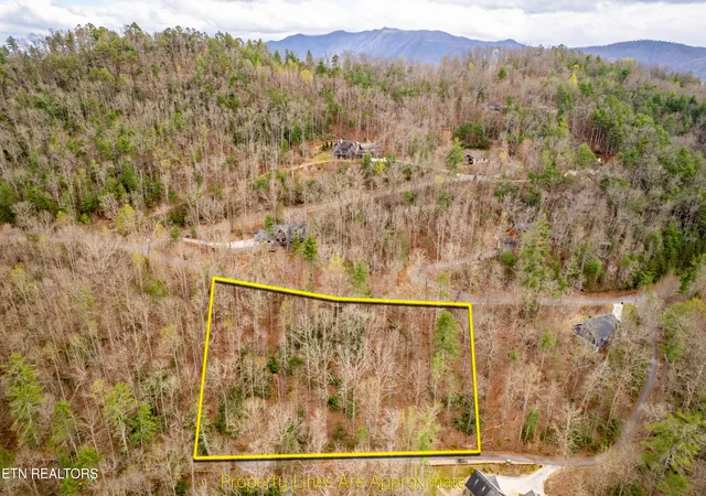 1st image of 483 Chetola Trail, Townsend, TN 37882 | MLS# 1309240