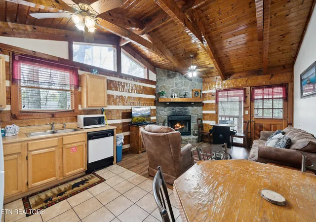 5th image of 4130 Tro Way, Gatlinburg, TN 37738 | MLS# 1309272
