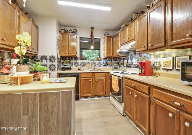Photo 3 of Condo for sale at 33 Big Horn Loop Loop #2, Crossville, TN 38572 | MLS# 1310113 | Listing updated on 2026-09-16