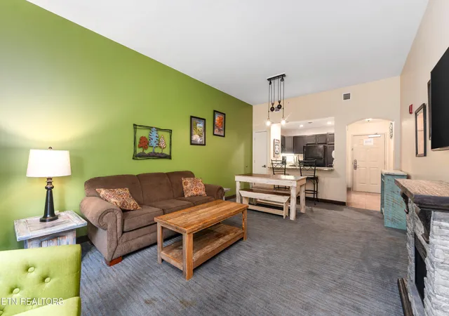 3rd image of 225 Collier Dr #2105, Sevierville, TN 37862 | MLS# 1309790
