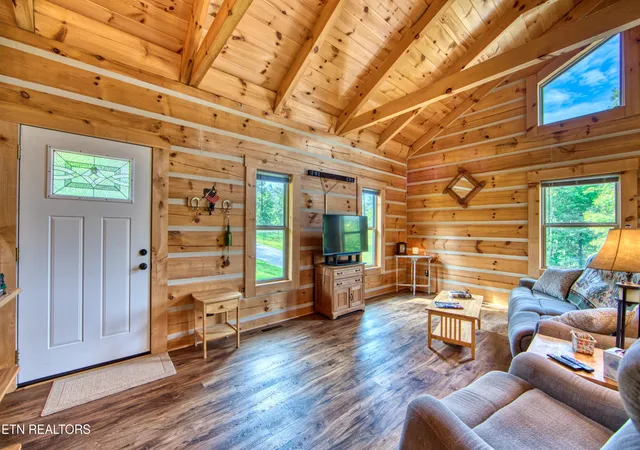4th image of 740 Rockview Rd, Jamestown, TN 38556 | MLS# 1310429