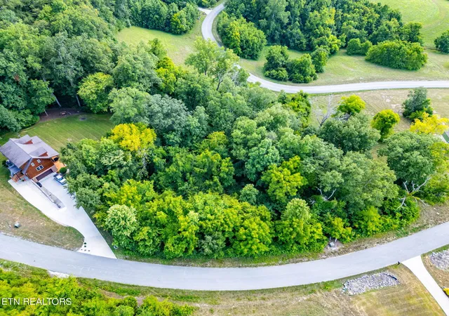 Homes for sale in Sharps Chapel, TN | 355 Larayne Hollow Rd, Sharps Chapel, TN 37866 | MLS# 1310142