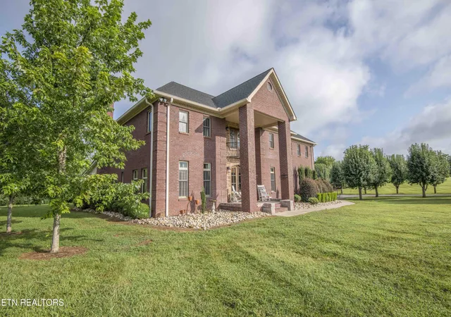 2nd image of 276 Pond View Dr, Kingston, TN 37763 | MLS# 1311059