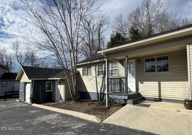 1st image of 514 Flatt Spur Rd, Jamestown, TN 38556 | MLS# 1311867