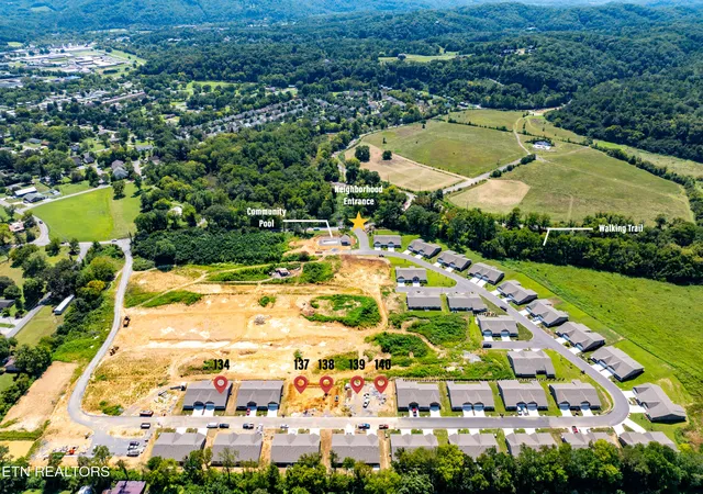 Photo 2 of Sale Pending at 635 Snowflower Cir #137, Pigeon Forge, TN 37863 | MLS# 1324008 | Listing updated on 2026-09-18