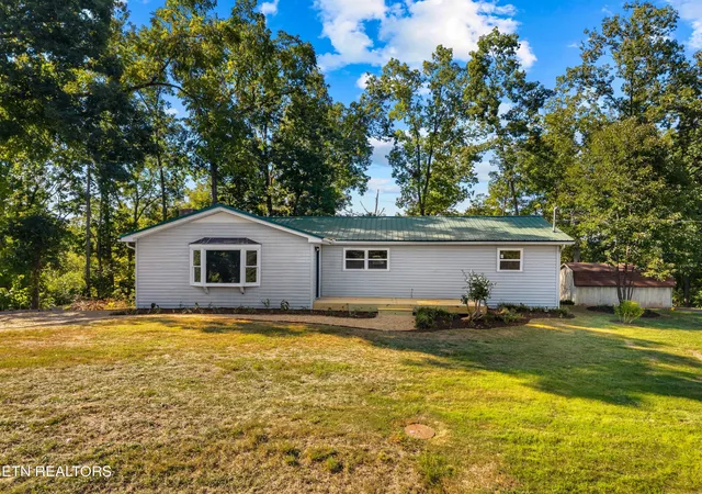 Photo 4 of Single family home for sale at 1928 Bouldercrest Dr, Dandridge, TN 37725 | MLS# 1312933 | Listing updated on 2026-07-28