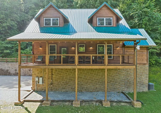 Photo 2 of Single family home for sale at 3119 Lexy Ln, Sevierville, TN 37862 | MLS# 1313763 | Listing updated on 2026-09-17