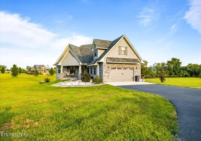 55th image of 1126 Cross Valley Rd, La Follette, TN 37766 | MLS# 1315638