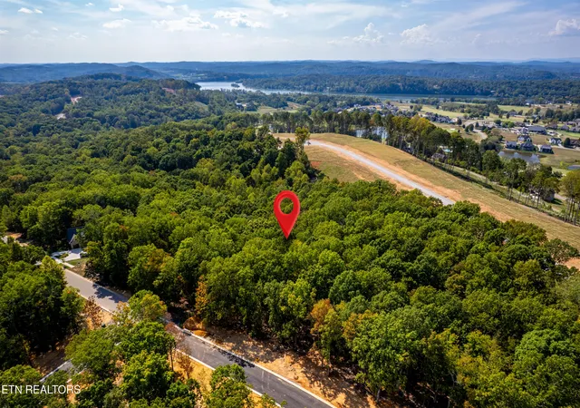 45th image of 2501 Old Dogwood Tr, Loudon, TN 37774 | MLS# 1316246