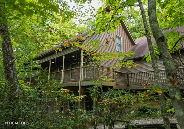 1st image of 521 Jefferson Rd, Gatlinburg, TN 37738 | MLS# 1317007