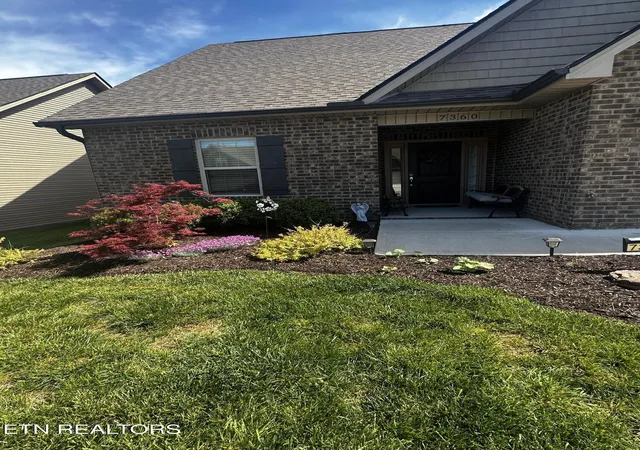 Photo 2 of Sale Pending at 7360 Willow Path Ln, Knoxville, TN 37918 | MLS# 1316484 | Listing updated on 2026-05-13
